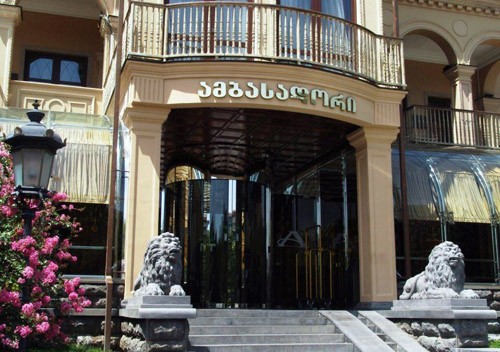 Hotel Ambasadori